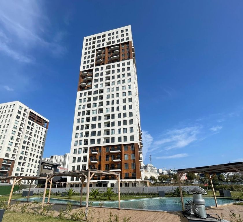 Property photo 2 of 15 Affordable Istanbul Apartments For Sale - Apartment Blocks With The Communal Pool