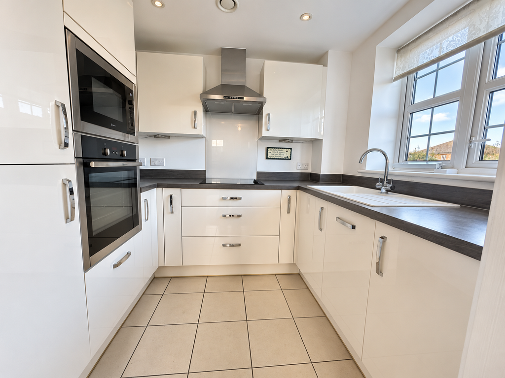 Property photo 3 of 16 15