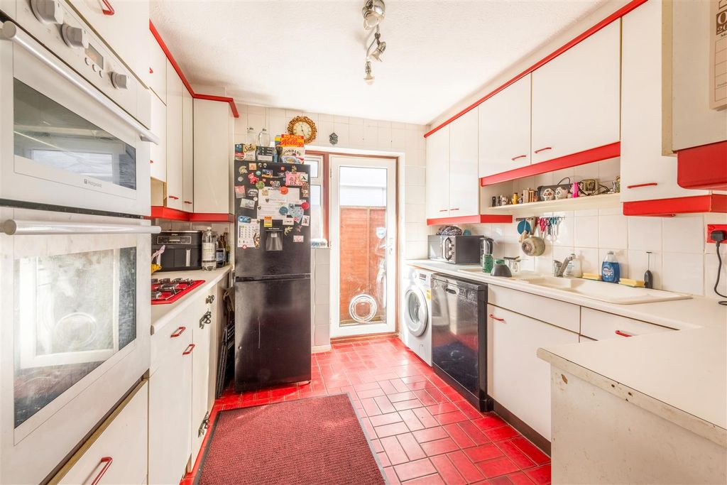 Property photo 3 of 22 42A Rookery Way-2.Jpg