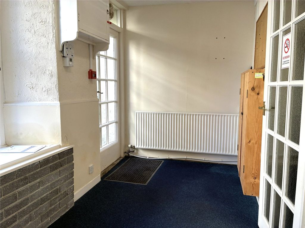Property photo 3 of 16 Picture No. 04