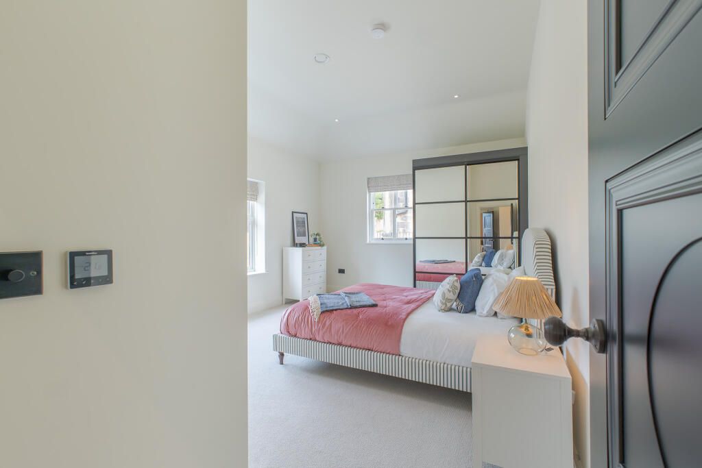 Property photo 2 of 4 Gallery