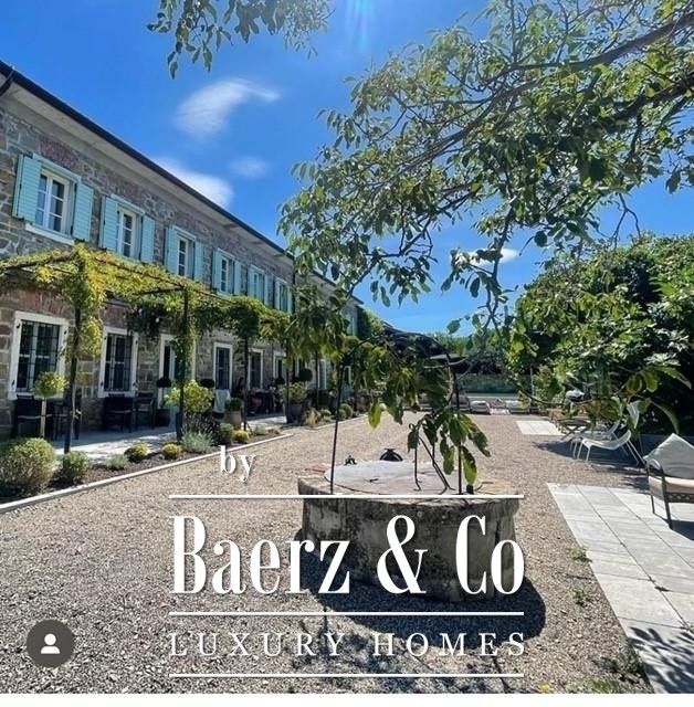 Property photo 2 of 25