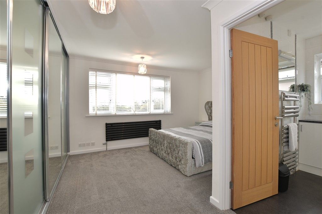 Property photo 3 of 21 Bedroom 1