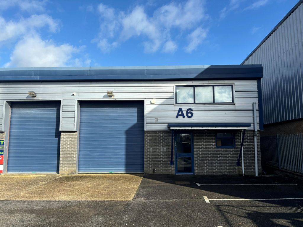 Property photo 1 of 6 External 2.Jpg