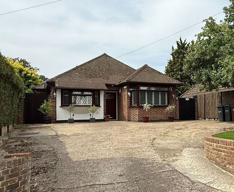 Property photo 1 of 28
