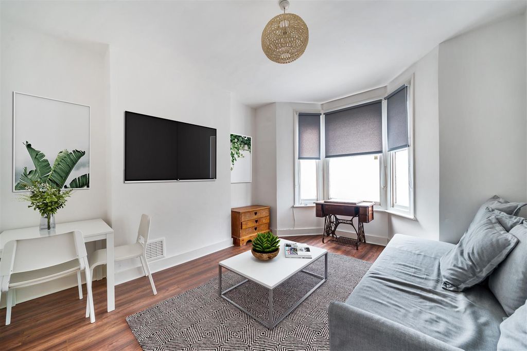 Property photo 2 of 9 1013478 (3).Jpg