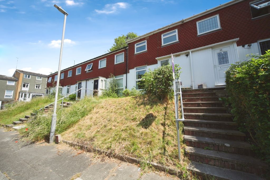 Property photo 2 of 19