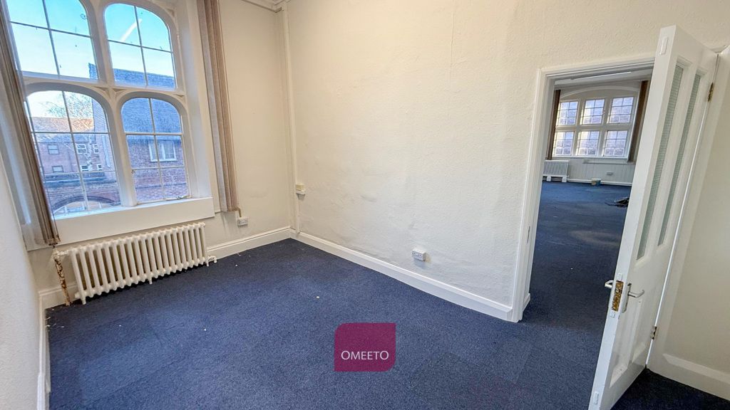 Property photo 2 of 7 Office For Rent