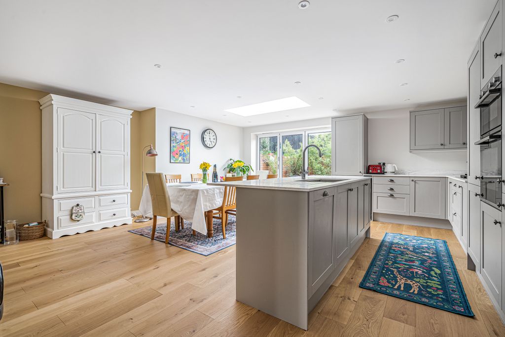 Property photo 2 of 19 Kitchen/Dining Room