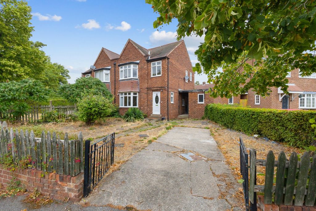 Property photo 1 of 23