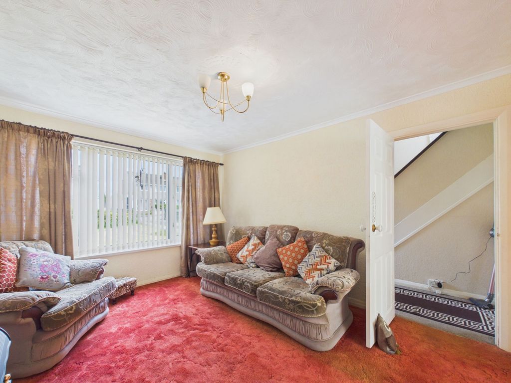 Property photo 3 of 18