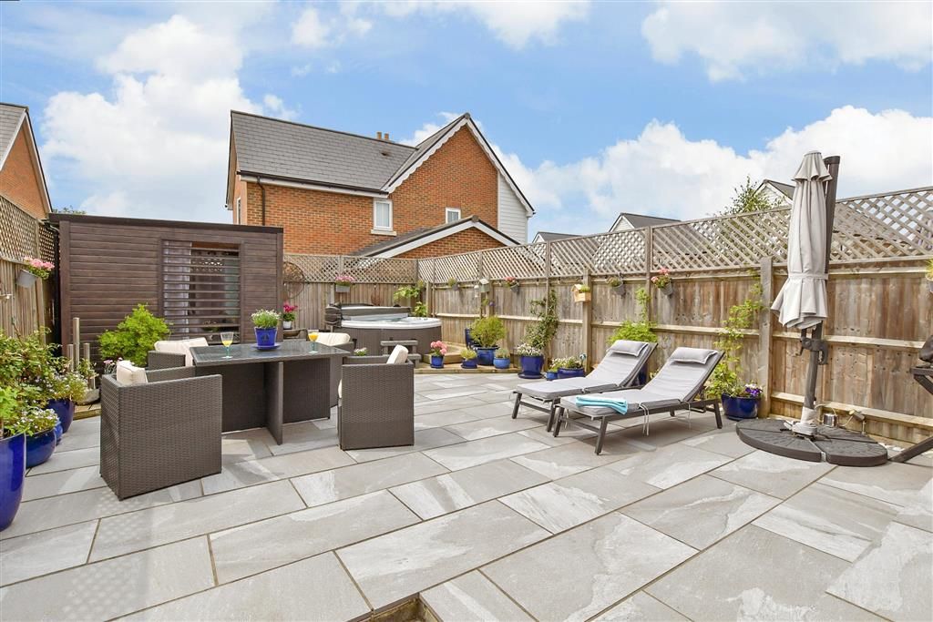 Property photo 1 of 14 Rear Garden