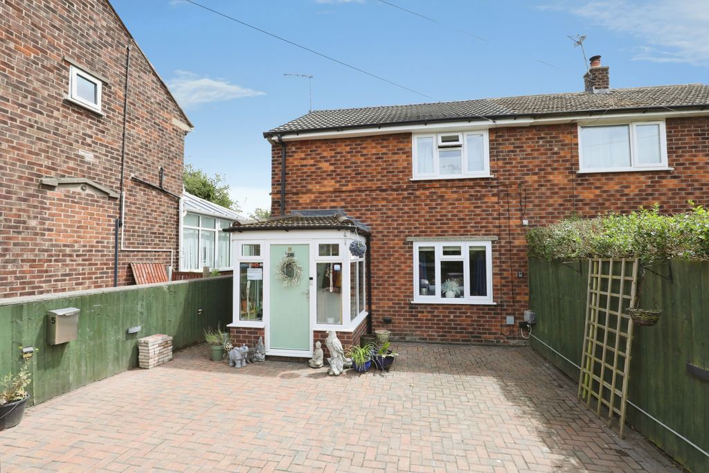 Property photo 2 of 15