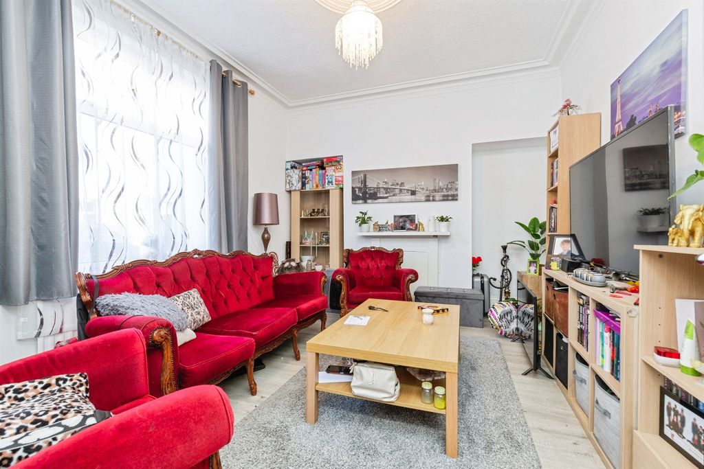 Property photo 2 of 15