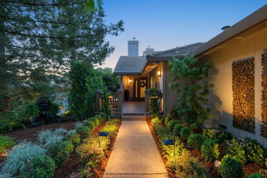 Property photo 3 of 70