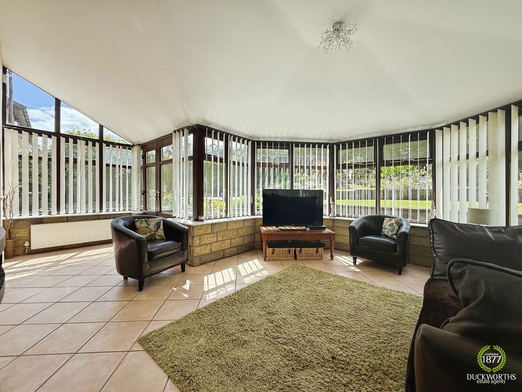 Property photo 3 of 38