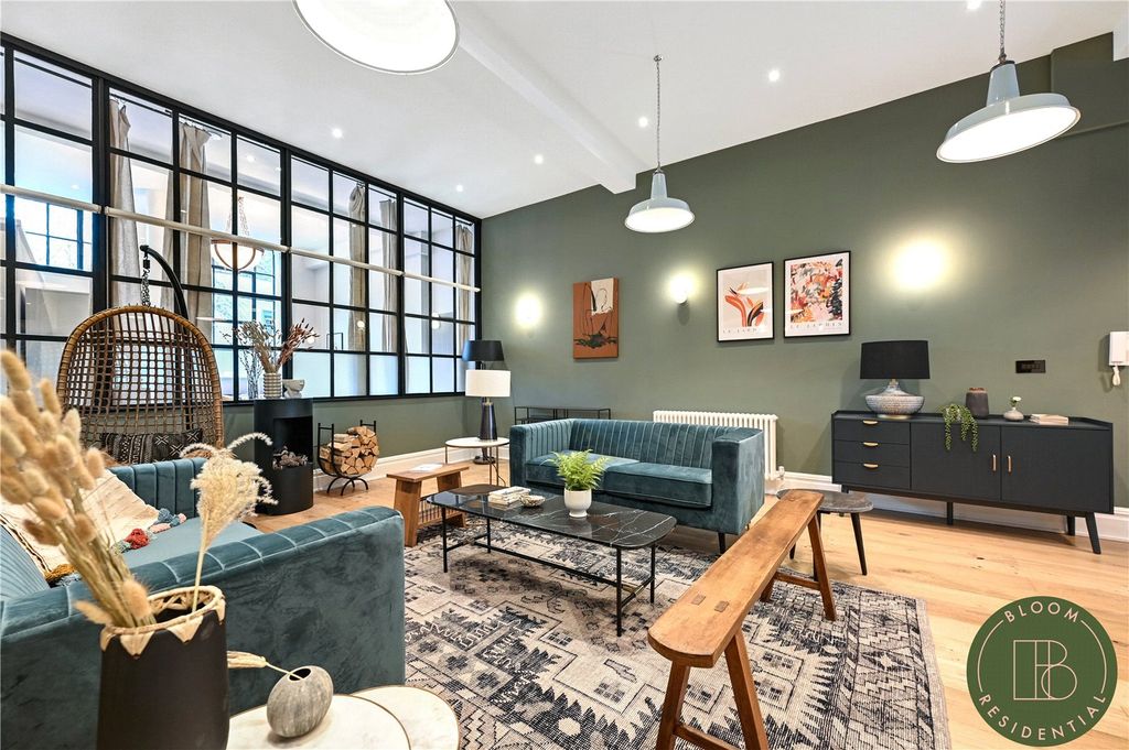 Property photo 1 of 16 Picture No. 28