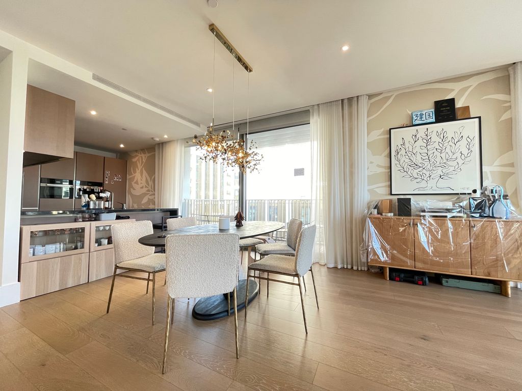 Property photo 3 of 27