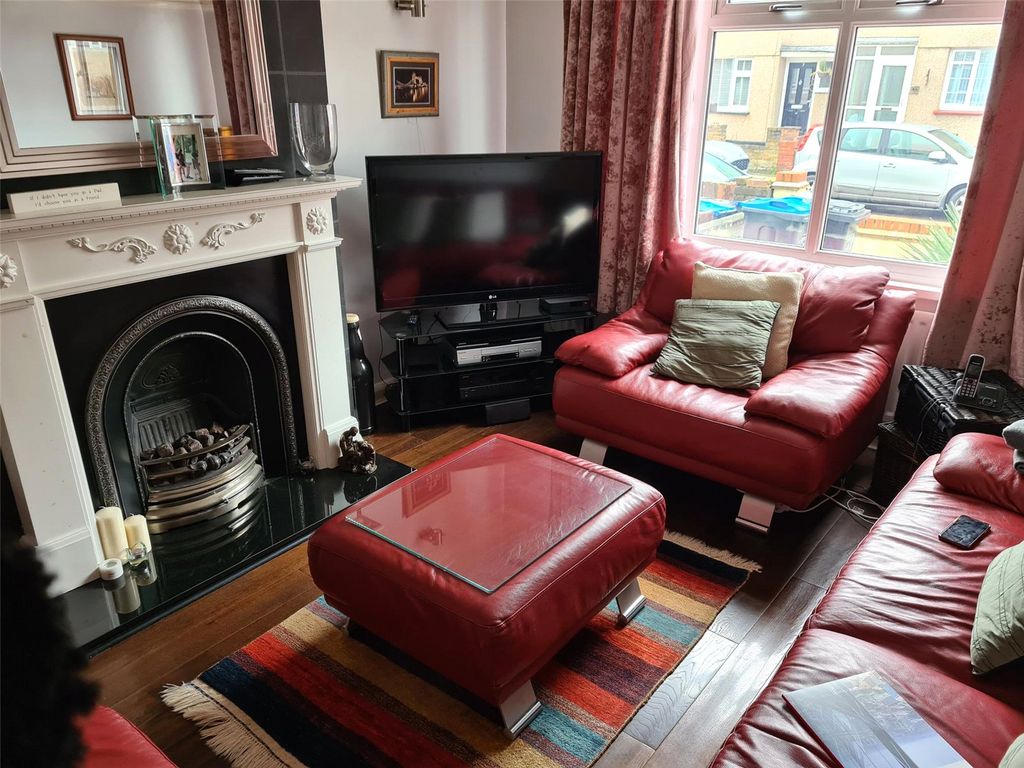 Property photo 1 of 8 Picture No. 02