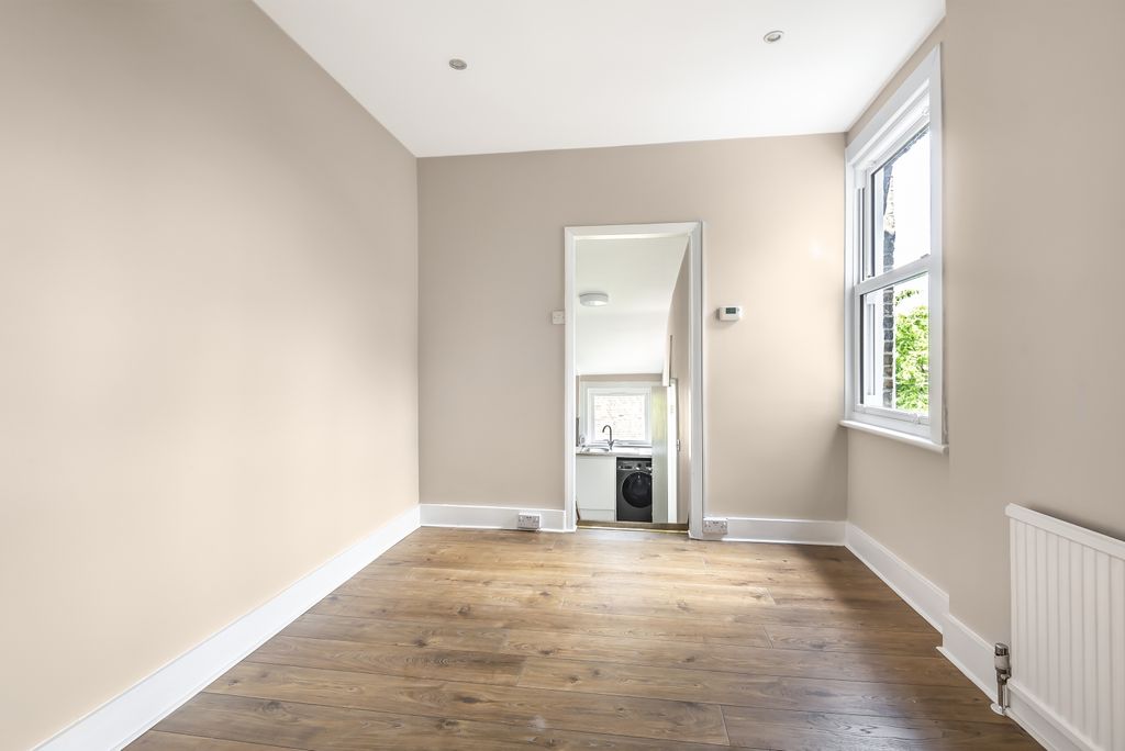Property photo 3 of 8 725883 (3)