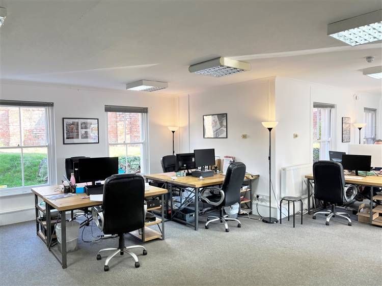 Property photo 3 of 3