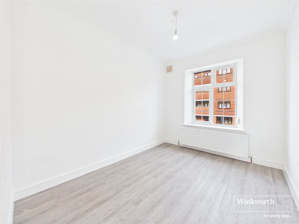 Property photo 2 of 11 Bedroom One