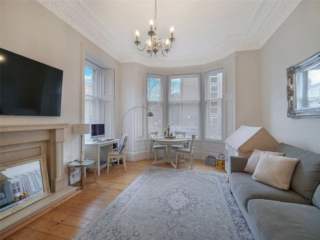 Property photo 2 of 19 Living Room