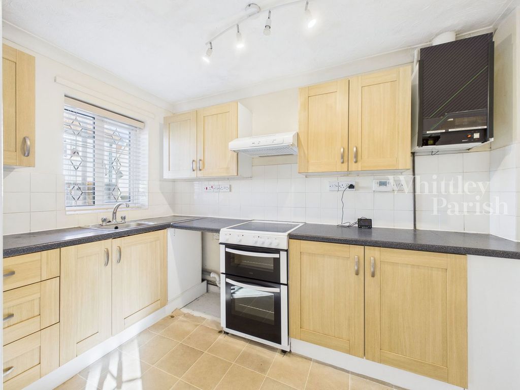 Property photo 3 of 15