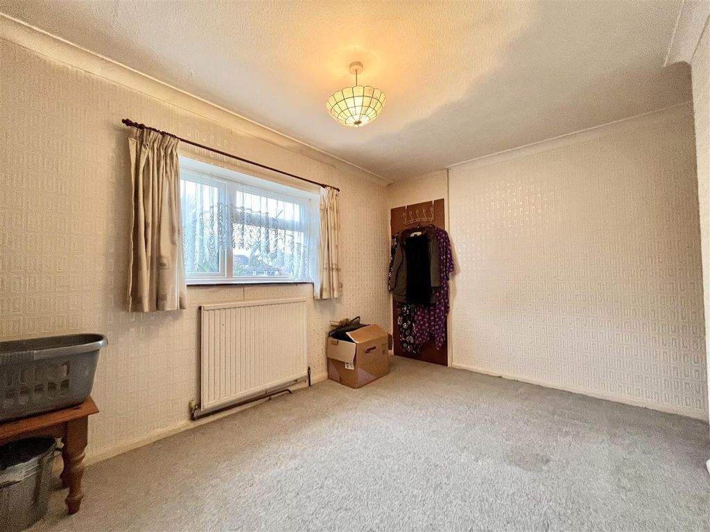 Property photo 3 of 24