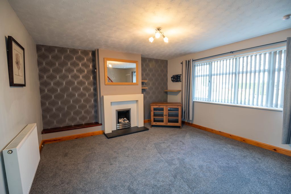 Property photo 3 of 15 5