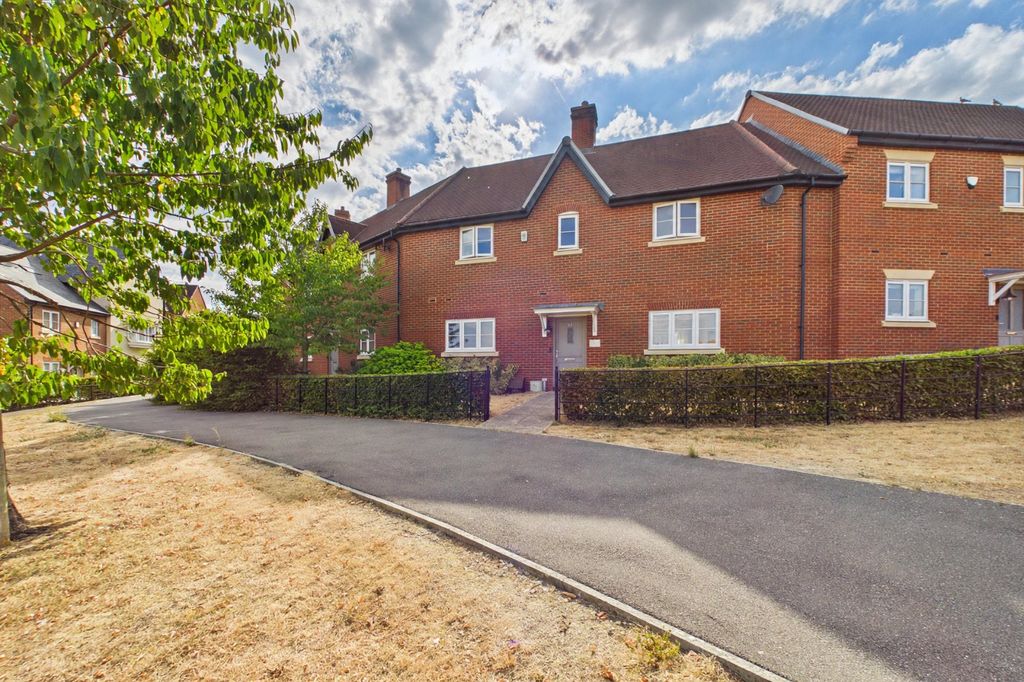 Property photo 1 of 12 Picture No. 34