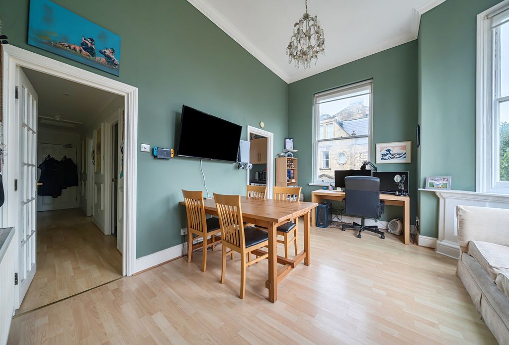 Property photo 3 of 9 Receiption Room