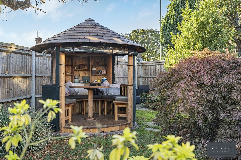 Property photo 2 of 19 Picture No. 05