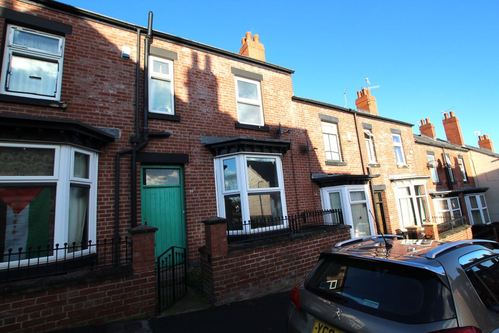 Property photo 1 of 26