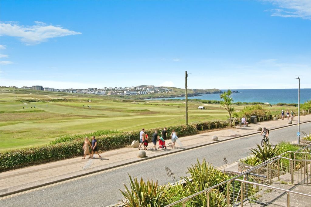 Property photo 2 of 38 Golf Course&amp;Seaview