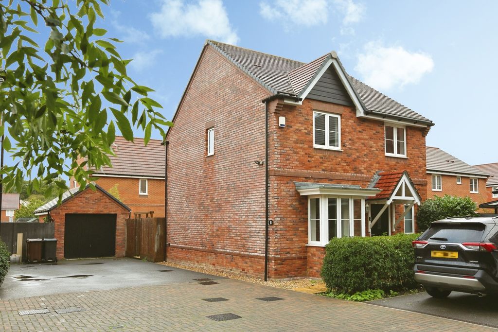 Property photo 1 of 22 Pbox-Img.Jpg