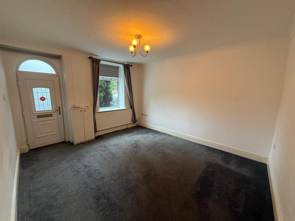 Property photo 2 of 11 Lounge1.Jpg