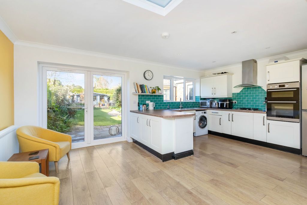 Property photo 3 of 16 5008224