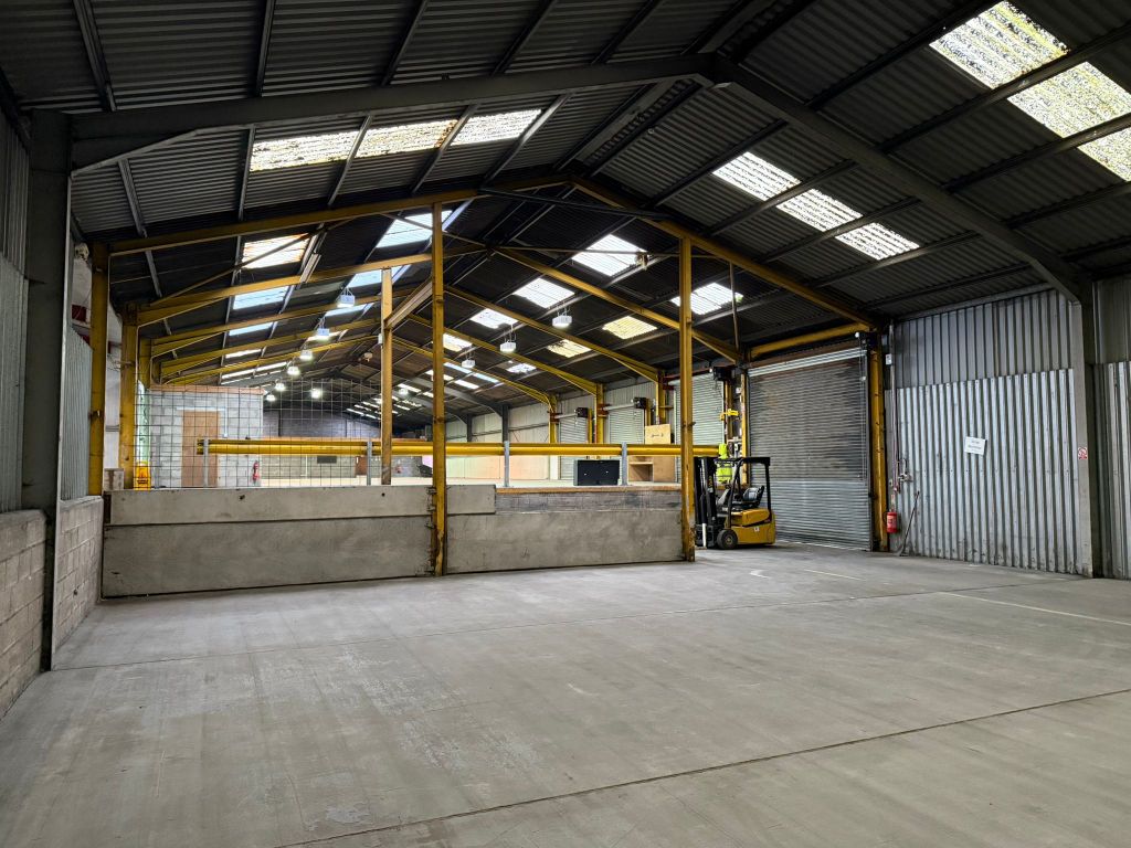 Property photo 3 of 11