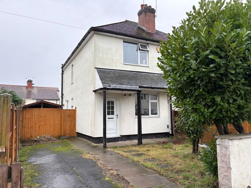 Property photo 1 of 7 Photo 4