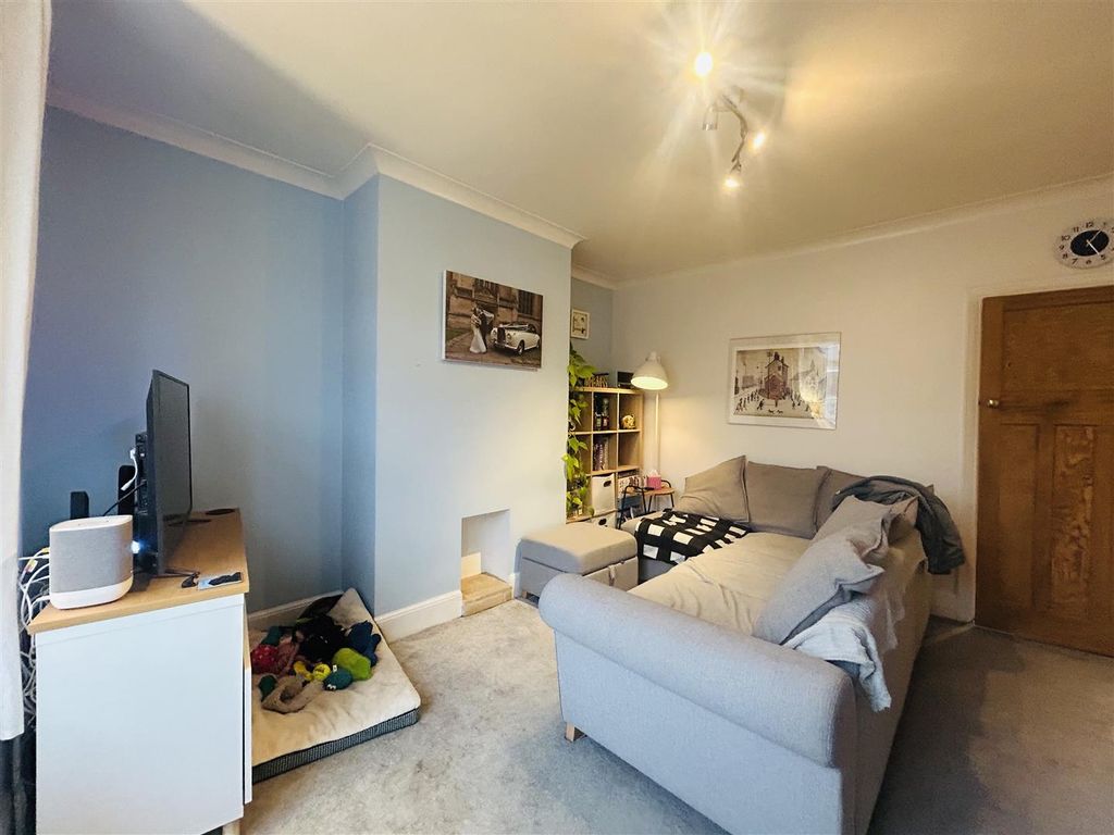 Property photo 3 of 9 3.Jpeg