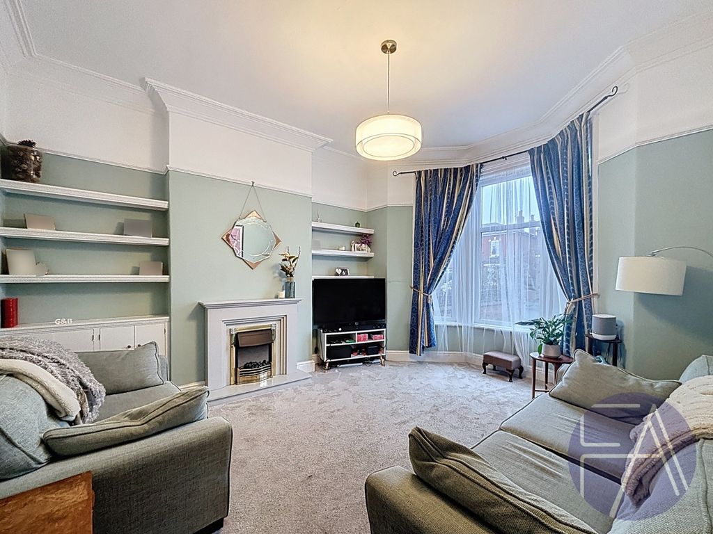 Property photo 3 of 32 4686977