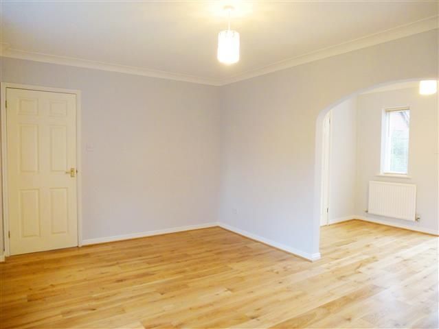 Property photo 3 of 15 Living Room