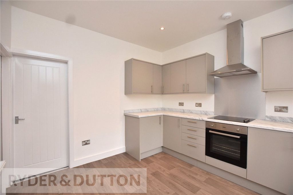 Property photo 2 of 11 Kitchen/Diner