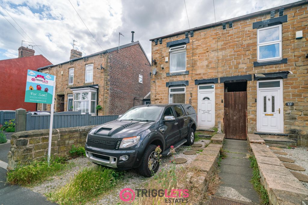 Property photo 1 of 18