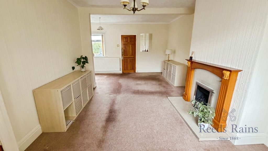 Property photo 2 of 10 Picture No. 01