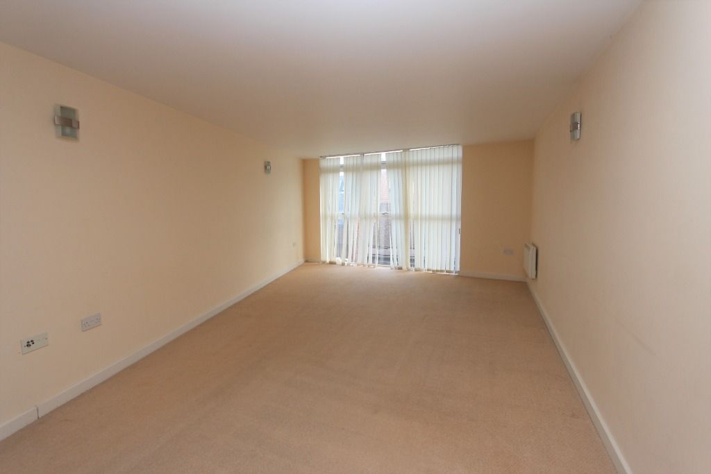 Property photo 3 of 6