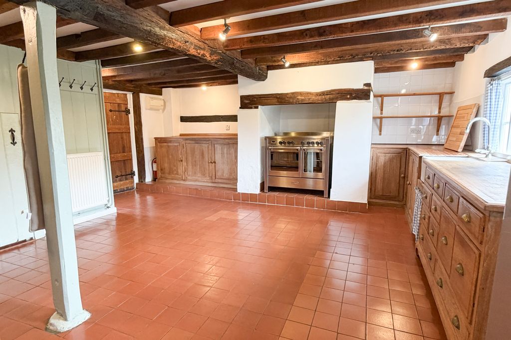 Property photo 3 of 25 3