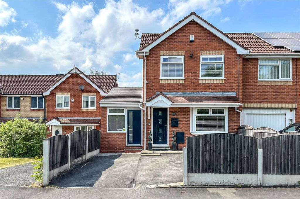 Property photo 1 of 18 External
