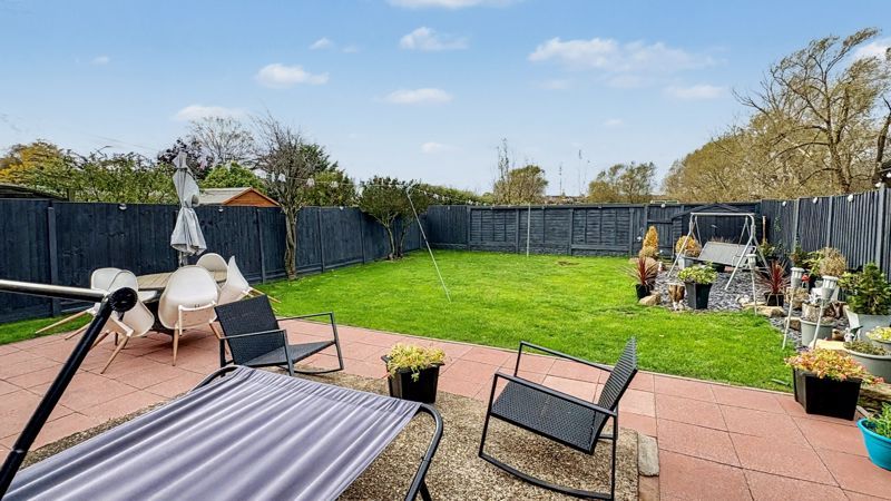 Property photo 2 of 14 Photo 11